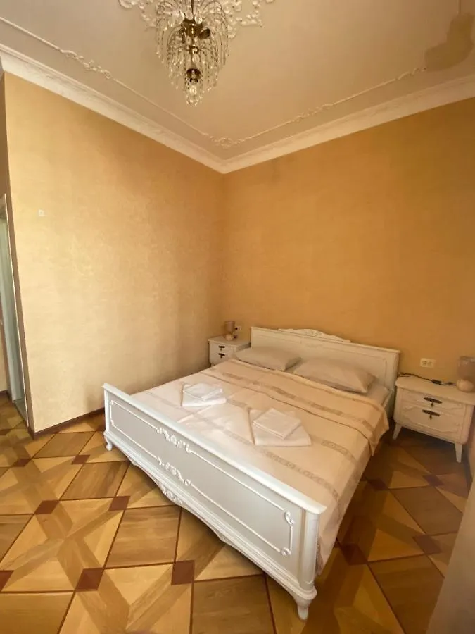 K&N Guesthouse Тбилиси Гостевой дом