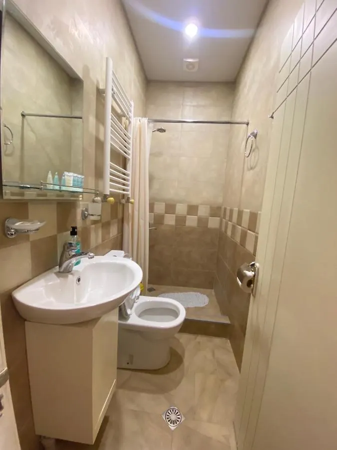 K&N Guesthouse Тбилиси Гостевой дом