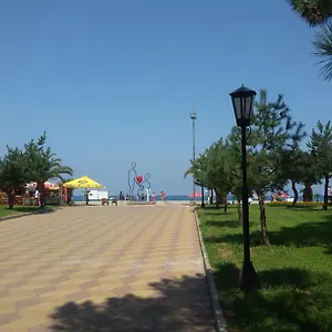 https://mar-nero.batumihotels.net
